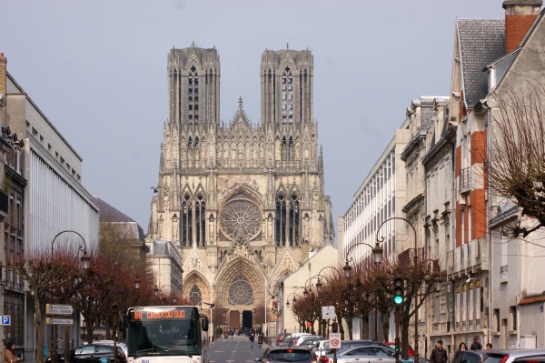 Approaching Notre-Dame Reims from Rue Libergier